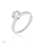 Adoré Round Diamond Engagement Ring